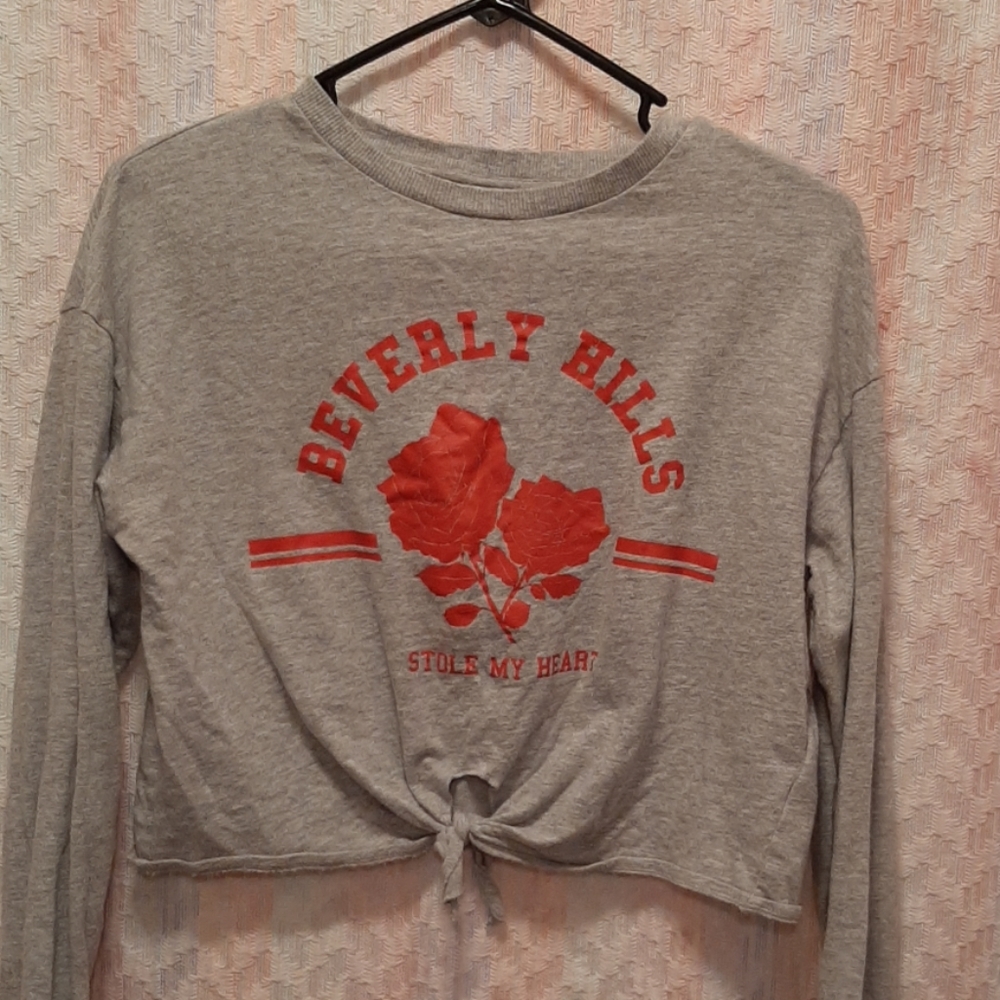 H&M Cropped Beverly Hills Rose Graphic Sweatshirt Tie Front READ